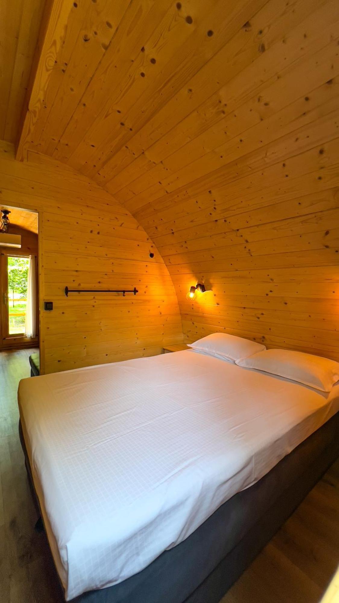 Glamping Dragonja River Šmarje Eksteriør billede